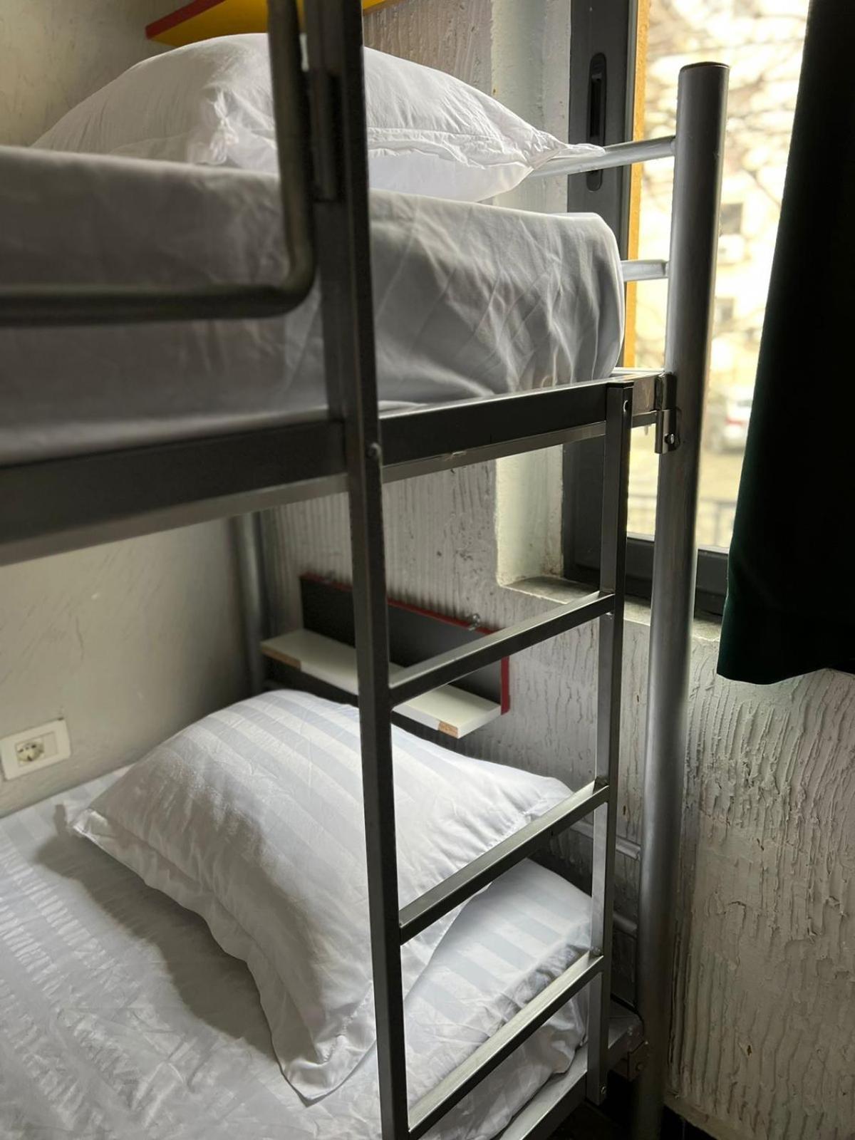 Hoja Hostel Тирана Экстерьер фото